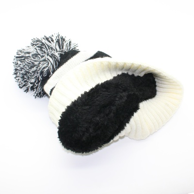 canada-black-white-striped-pompom-toque-winter-hat-3