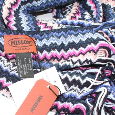 missoni-knit-wool-blend-fringe-pink-blue-grey-zigzag-scarf-4
