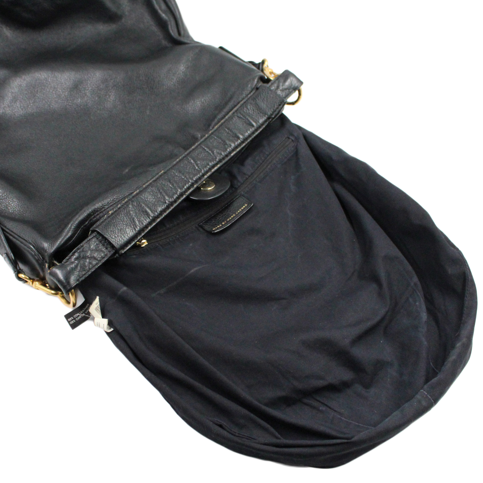 MARC JACOBS Cow Leather Convertible Slouchy Hobo Shoulder Crossbody Black Bag MARC JACOBS Cow Leather Convertible Slouchy Hobo Shoulder Crossbody Black Bag